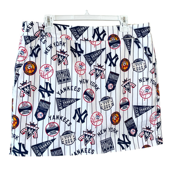 LOUDMOUTH GOLF Ladies Size 12 New York Yankees Cooperstown Activewear Skort - Picture 7 of 7